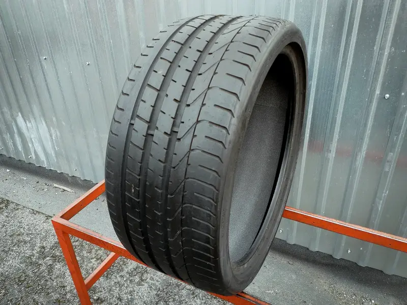 Б/у шина 285/30 R21 Pirelli P Zero