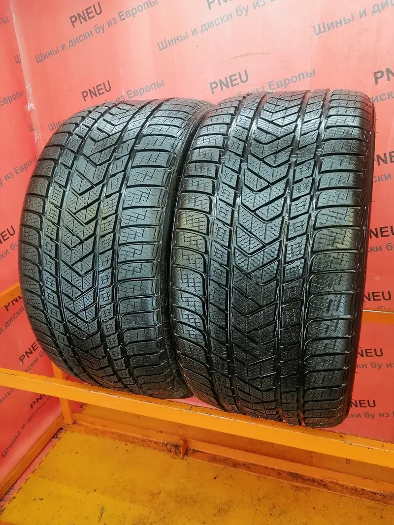 Пара б/у шин 285/30 R21 Pirelli Winter Sottozero 3
