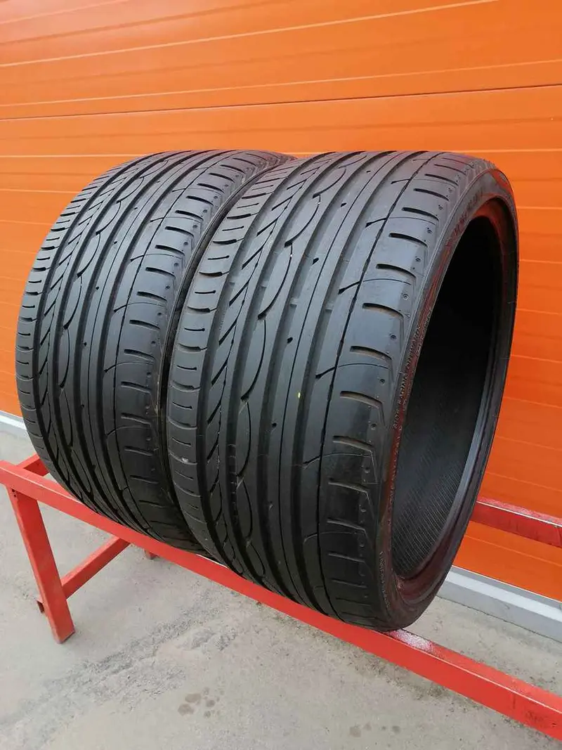 Пара б/у шин 285/30 R21 Yokohama Advan Sport V103