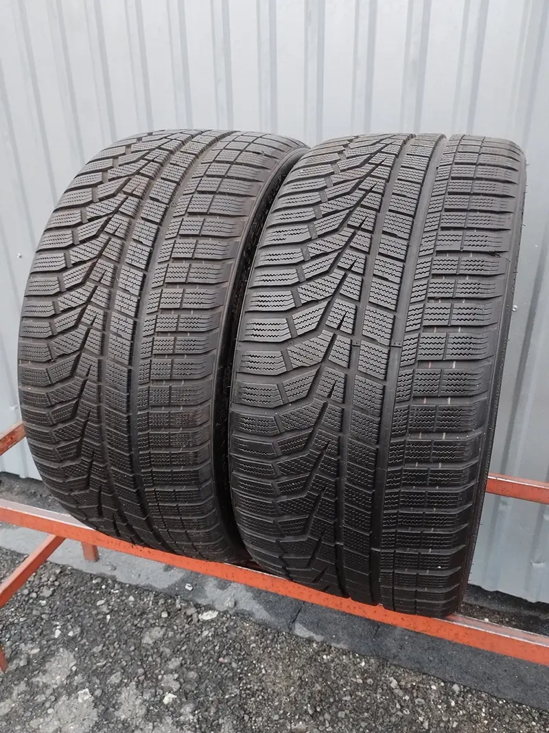 Пара б/у шин 285/30 R22 Hankook Winter I Cept Evo2 W320, фото 1