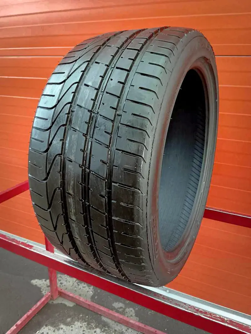 Б/у шина 285/35 R19 Pirelli P Zero