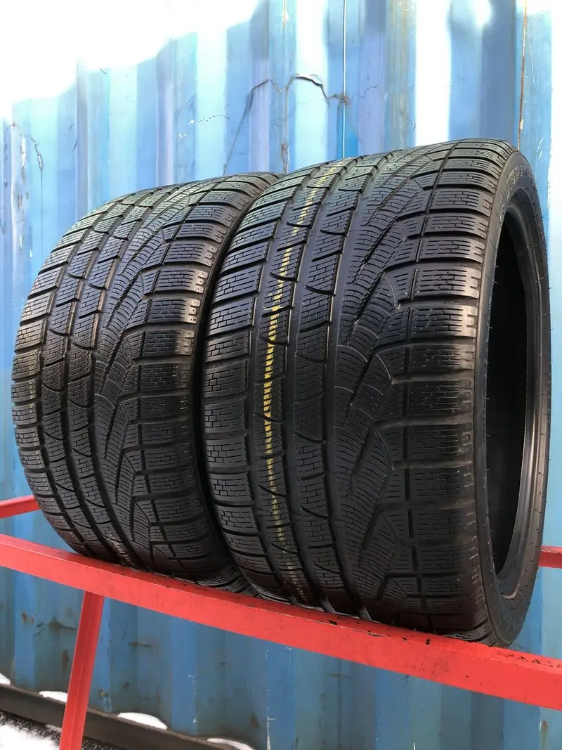 Пара б/у шин 285/35 R19 Pirelli Winter 240 Sottozero 2, фото 1