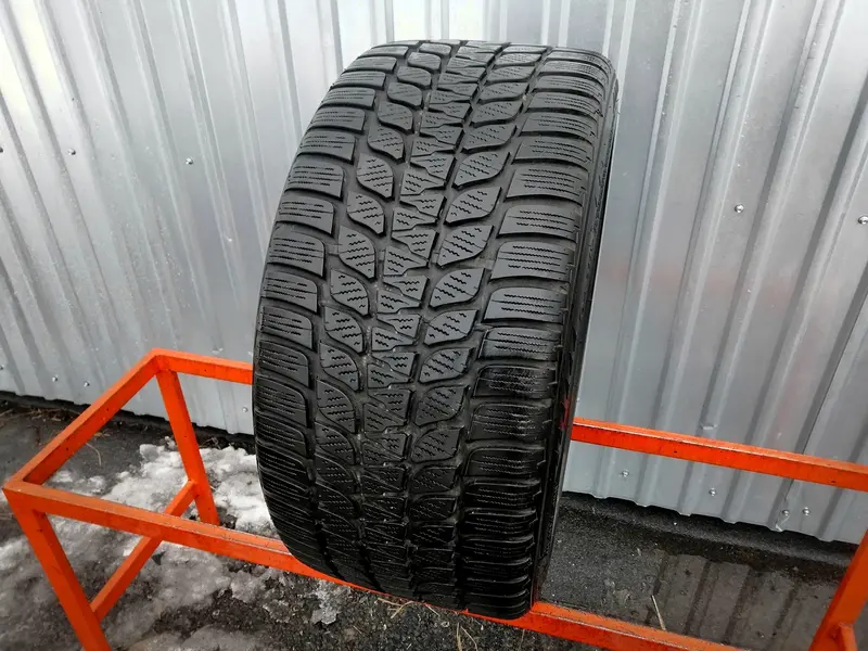 Б/у шина 285/35 R20 Bridgestone Blizzak LM25 RunFlat