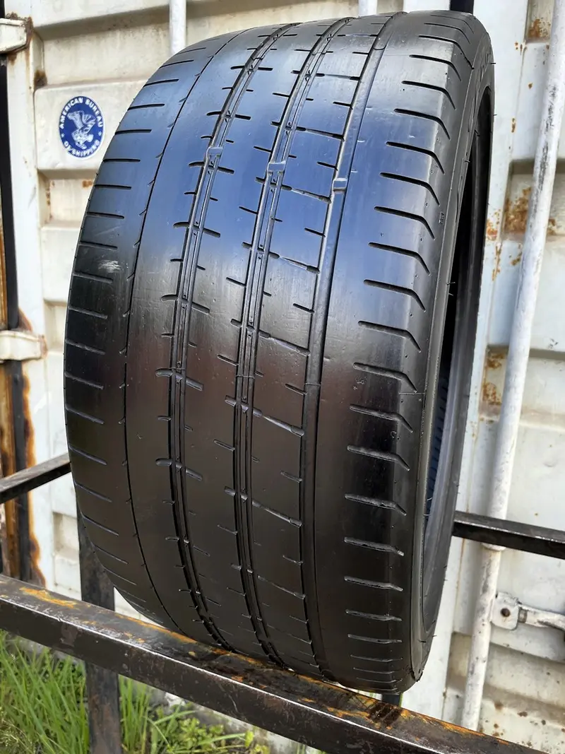 Б/у шина 285/35 R20 Pirelli P Zero