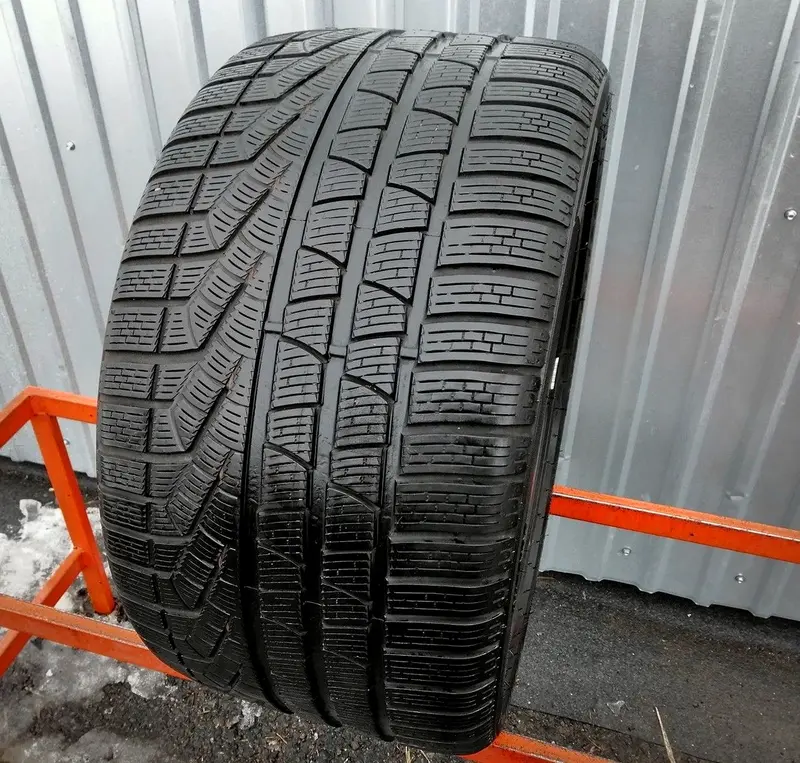 Б/у шина 285/35 R20 Pirelli Winter 270 Sottozero 2