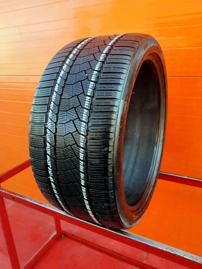 Б/у шина 285/35 R22 Continental ContiWinterContact TS 860S