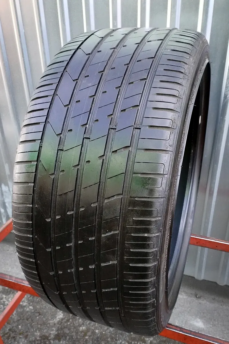 Б/у шина 285/35 R22 Hankook Ventus S1evo 2 SUV K117