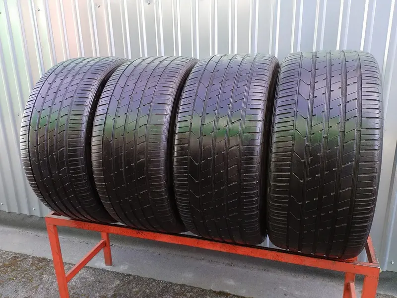 Комплект б/у шин 285/35 R22 Hankook Ventus S1evo 2 SUV K117
