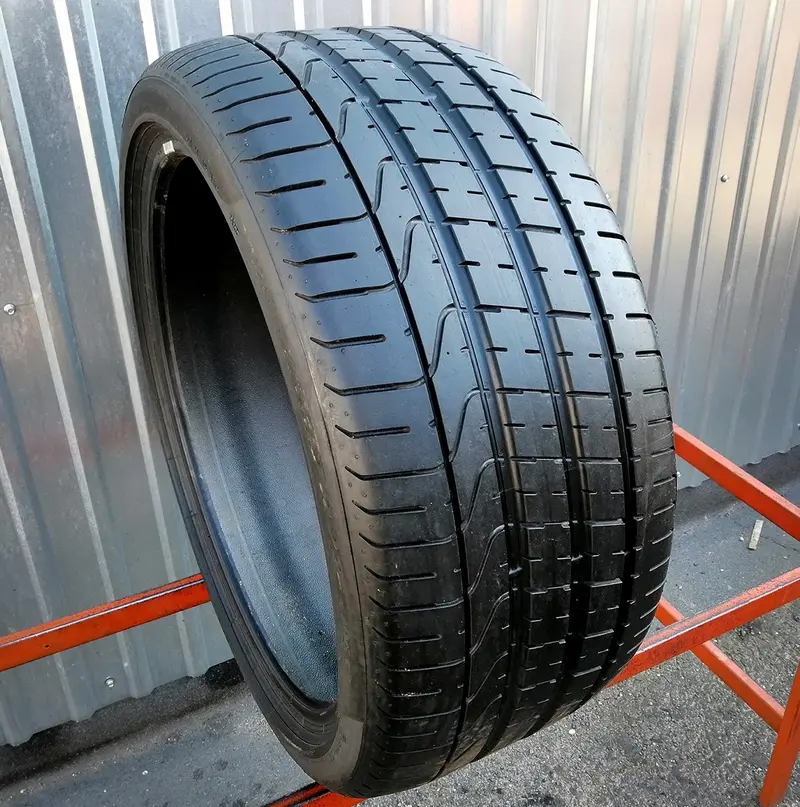 Б/у шина 285/35 R22 Pirelli P Zero