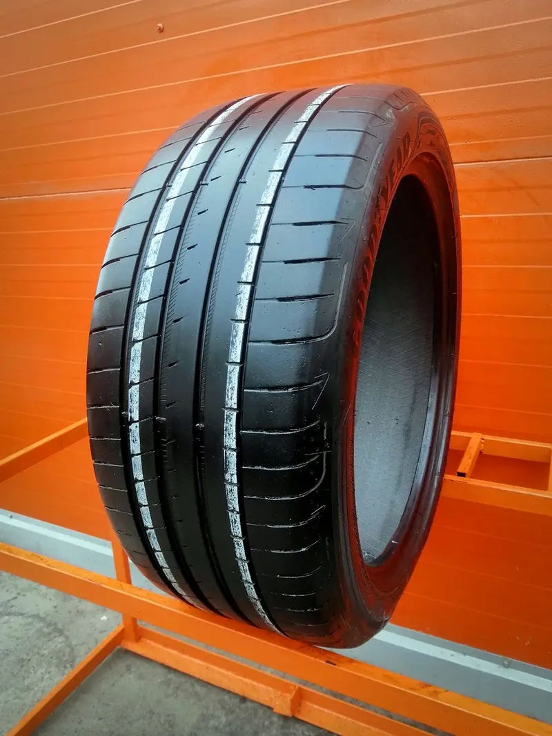Б/у шина 285/40 R21 Goodyear Eagle F1 Asymmetric 3 SUV
