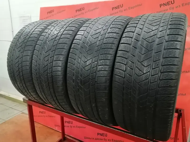 Комплект б/у шин 285/40 R21 Pirelli Scorpion Winter