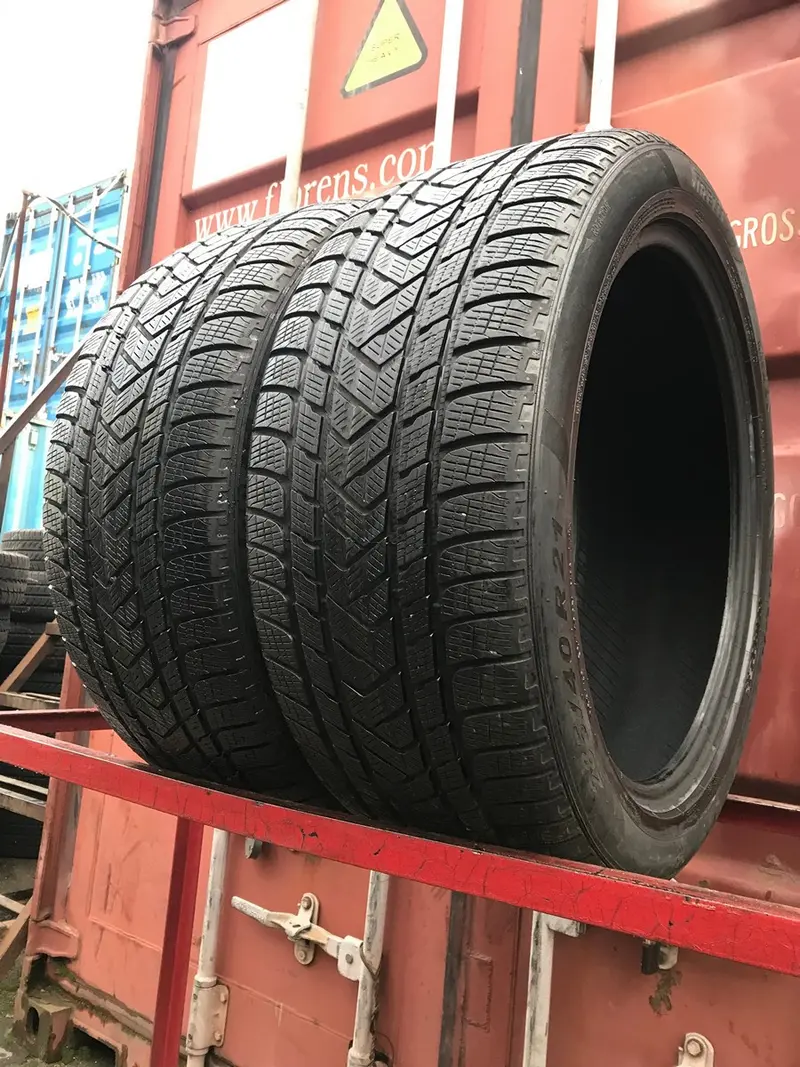 Пара б/у шин 285/40 R21 Pirelli Scorpion Winter, фото 1