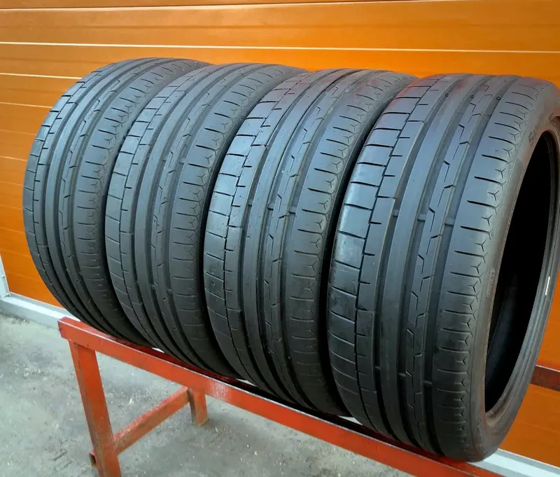 Комплект б/у шин 285/40 R22 Continental SportContact 6