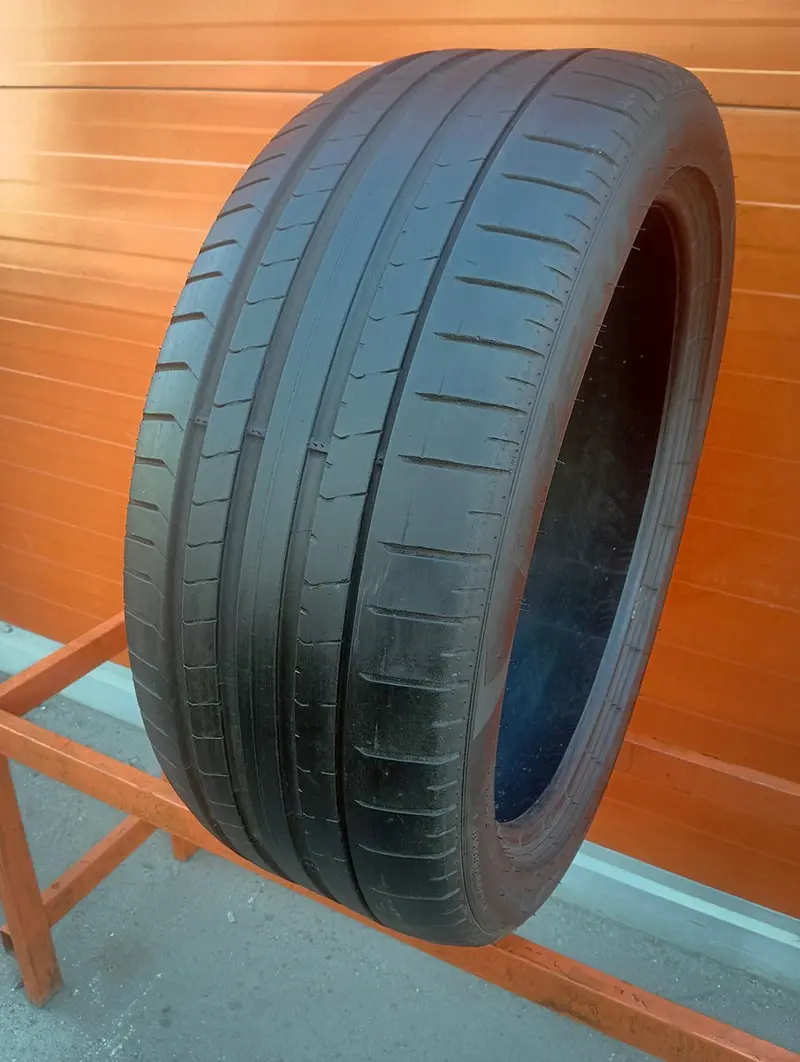 Б/у шина 285/40 R23 Pirelli P Zero PZ4