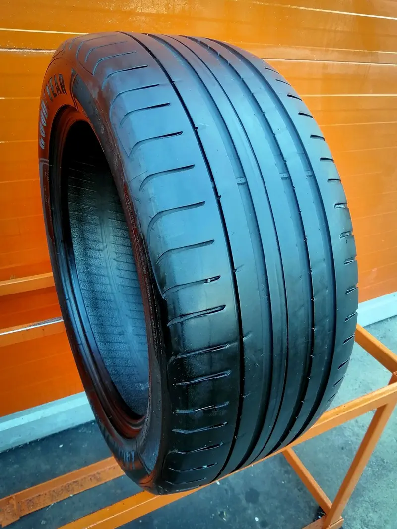 Б/у шина 285/45 R20 Goodyear Eagle F1 Asymmetric 2 SUV