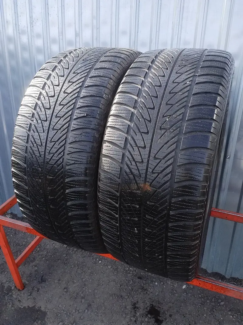 Пара б/у шин 285/45 R20 Goodyear Ultra Grip 8 Performance
