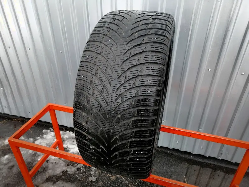 Б/у шина 285/45 R20 Nokian WR SUV 4