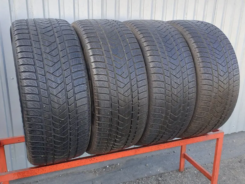Комплект б/у шин 285/45 R20 Pirelli Scorpion Winter