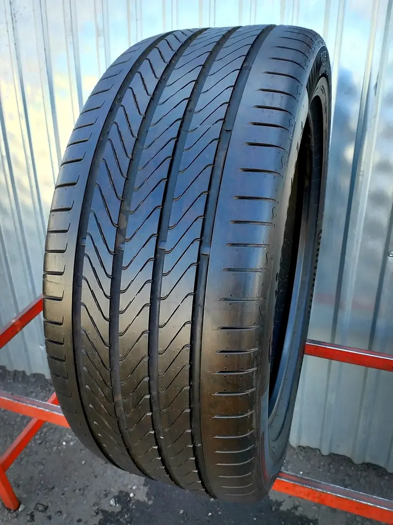 Б/у шина 285/45 R21 Continental ContiPremiumContact C