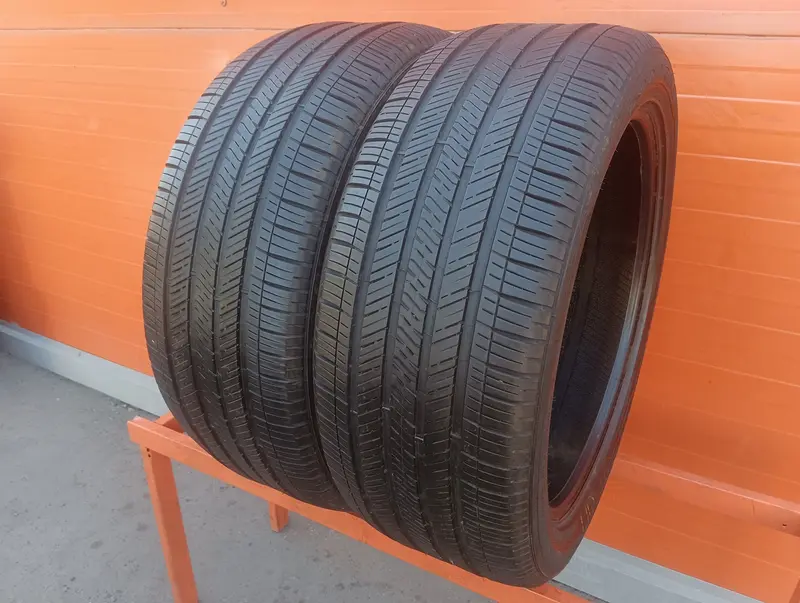 Пара б/у шин 285/45 R22 Goodyear Eagle Touring