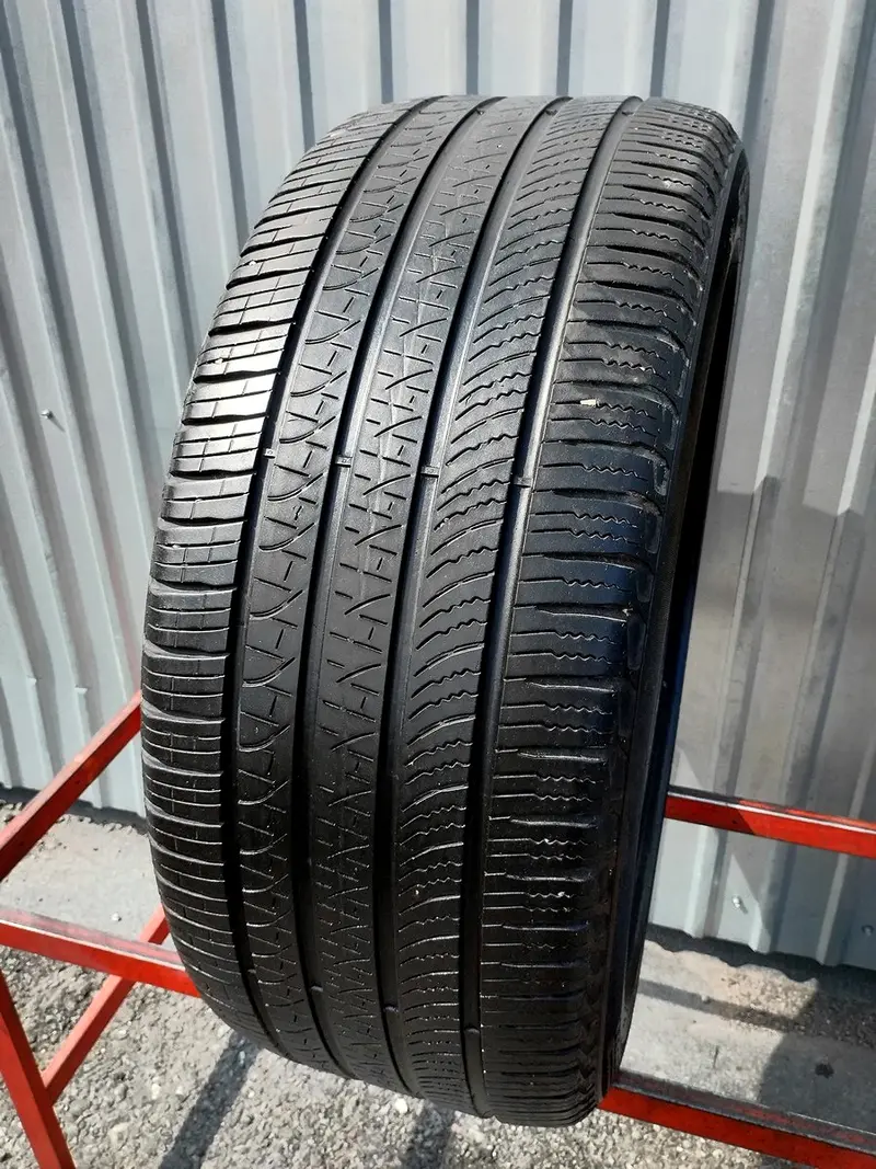 Б/у шина 285/45 R22 Pirelli Scorpion Zero All Season