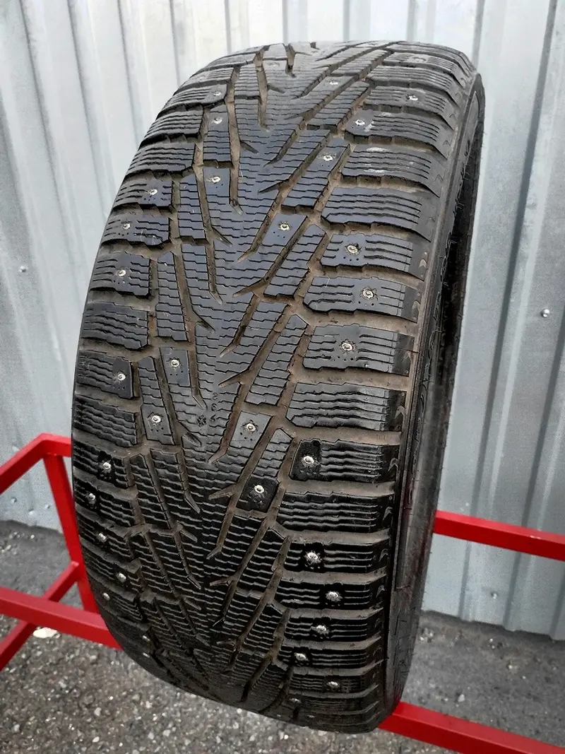 Б/у шина 285/50 R20 Nokian Hakkapeliitta 7
