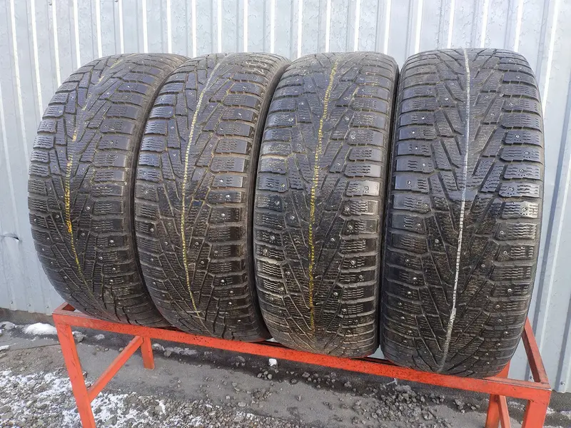 Комплект б/у шин 285/60 R18 Nokian Hakkapeliitta 7