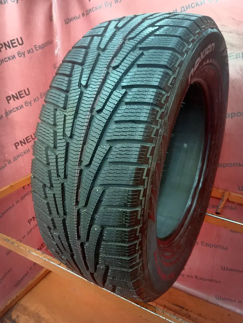 Новая шина 285/60 R18 Nokian Hakkapeliitta R SUV, фото 1