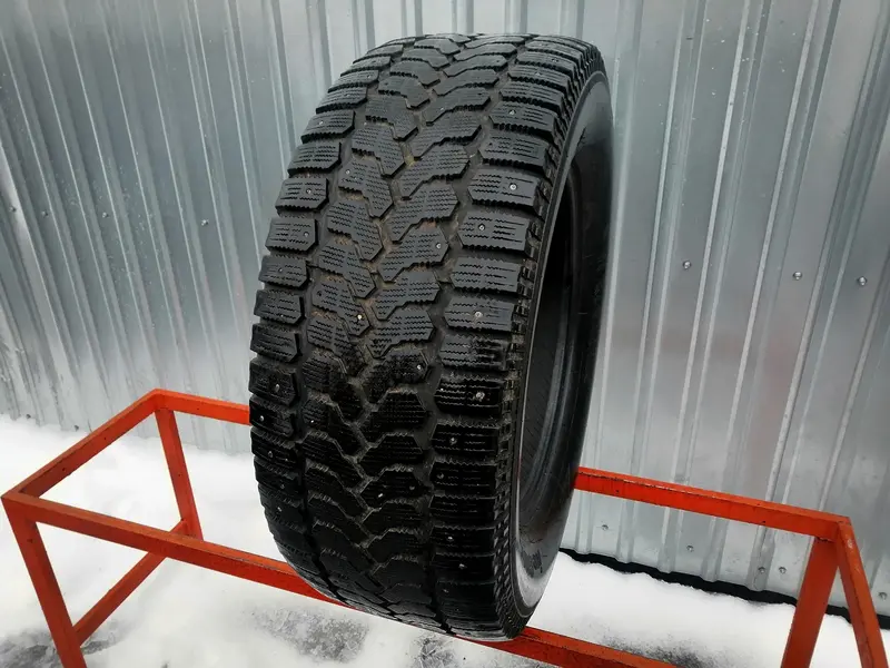 Б/у шина 285/60 R18 Yokohama Ice Guard F700
