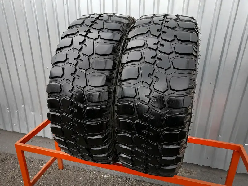 Пара б/у шин 285/70 R17 Federal Couragia M/T