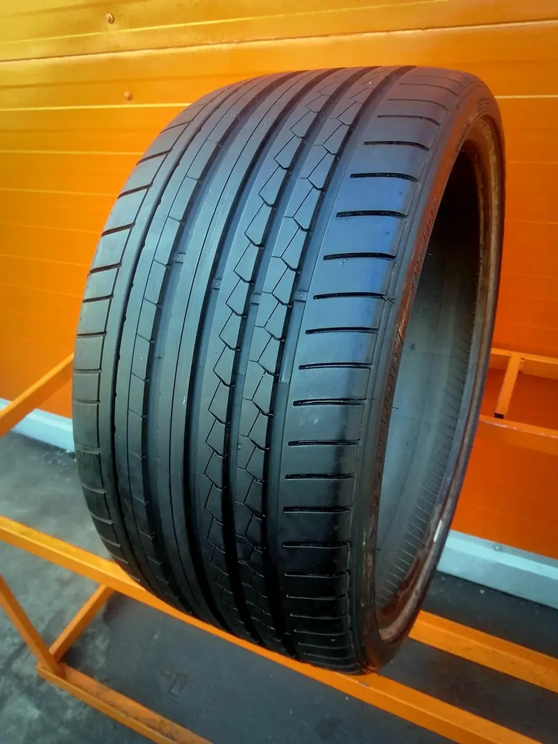 Б/у шина 295/25 R22 Dunlop SP Sport Maxx GT