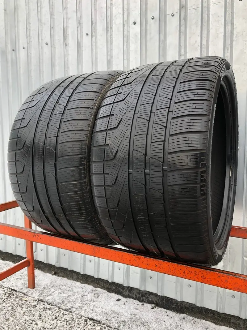 Пара б/у шин 295/30 R19 Pirelli Winter 240 Sottozero 2
