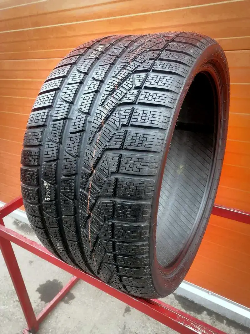 Новая шина 295/30 R20 Pirelli Winter 270 Sottozero 2, фото 1
