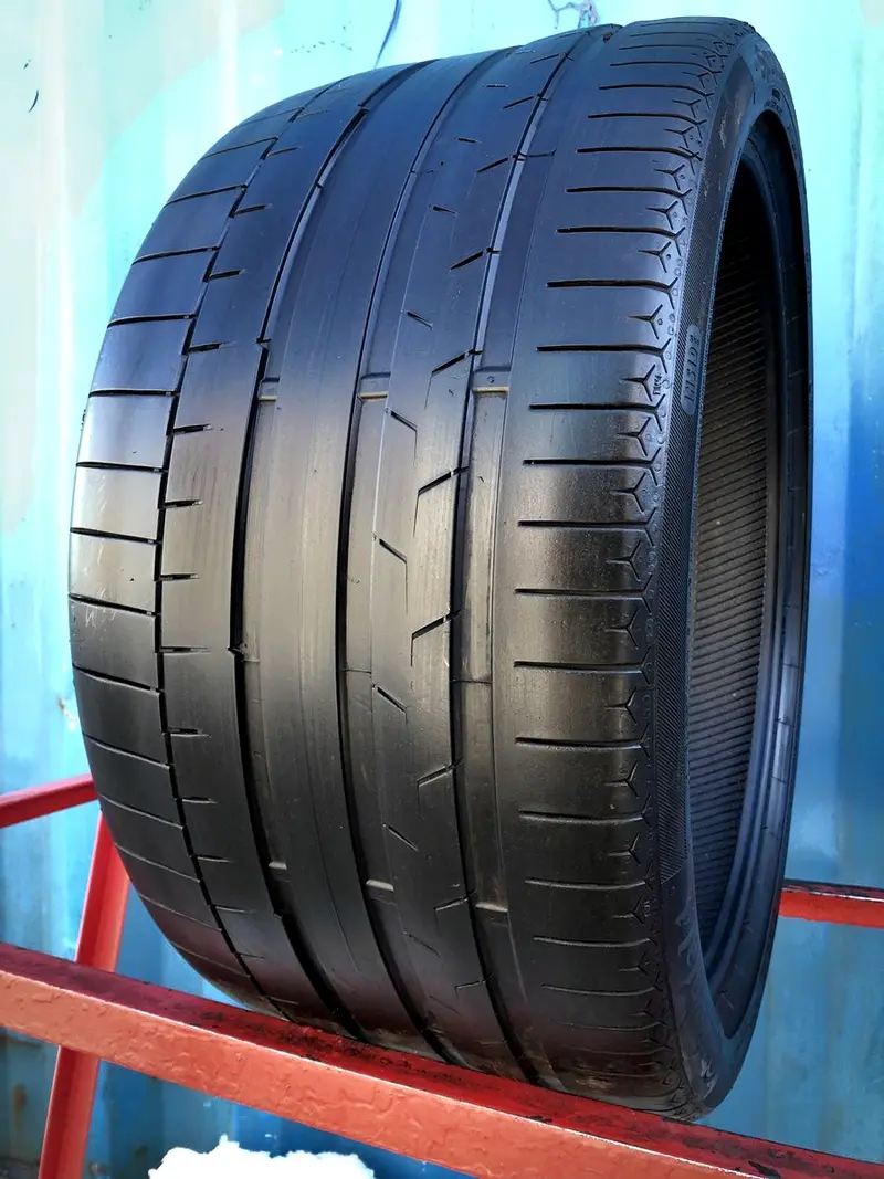 Б/у шина 295/30 R21 Continental SportContact 6, фото 1