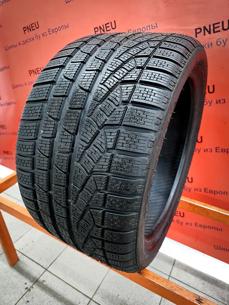 Новая шина 295/35 R18 Pirelli Winter 240 Sottozero 2, фото 1