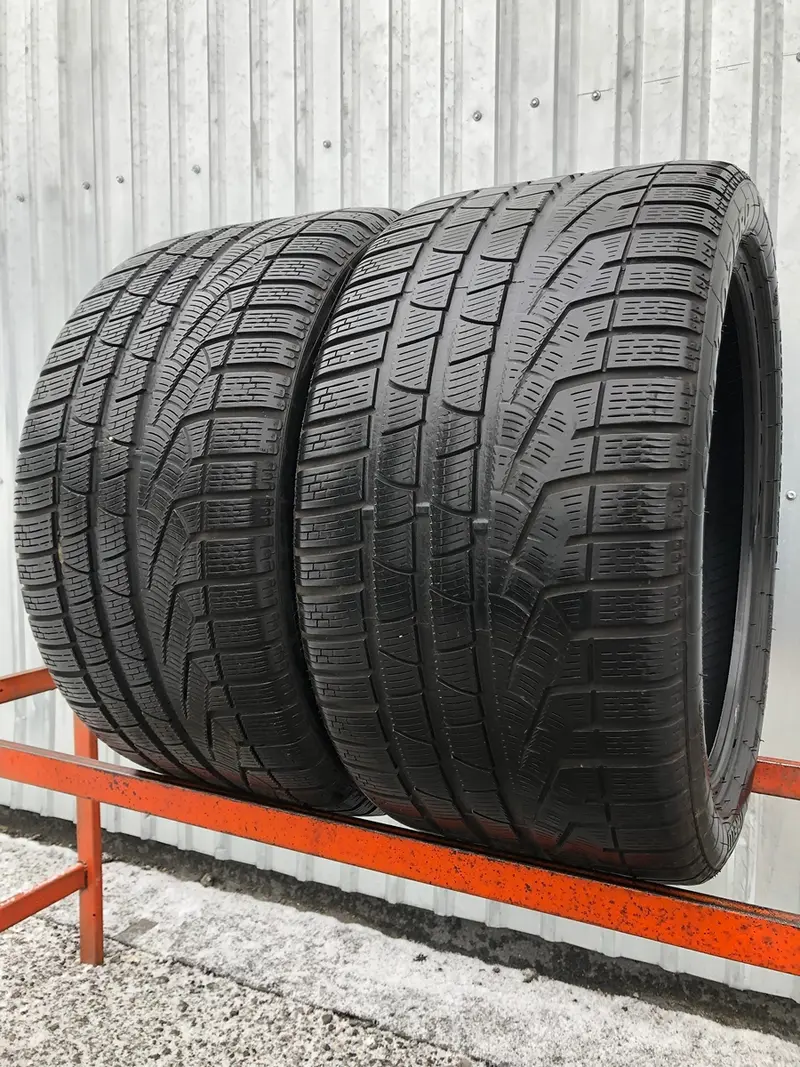 Пара б/у шин 295/35 R19 Pirelli Winter 240 Sottozero 2