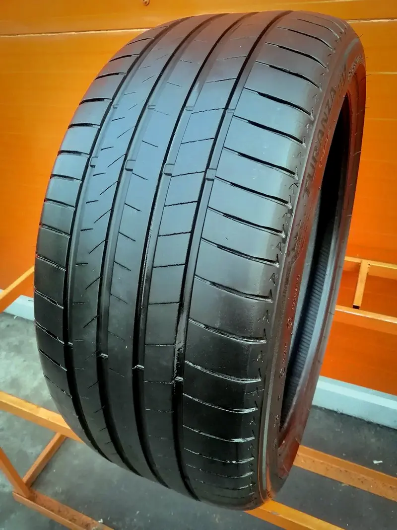 Б/у шина 295/35 R21 Bridgestone Turanza T005