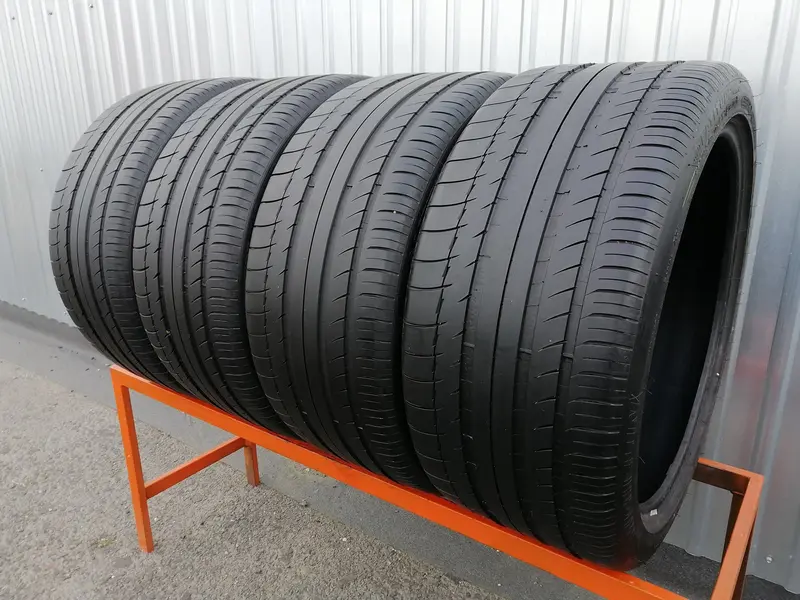 Комплект б/у шин 295/35 R21 Michelin Latitude Sport