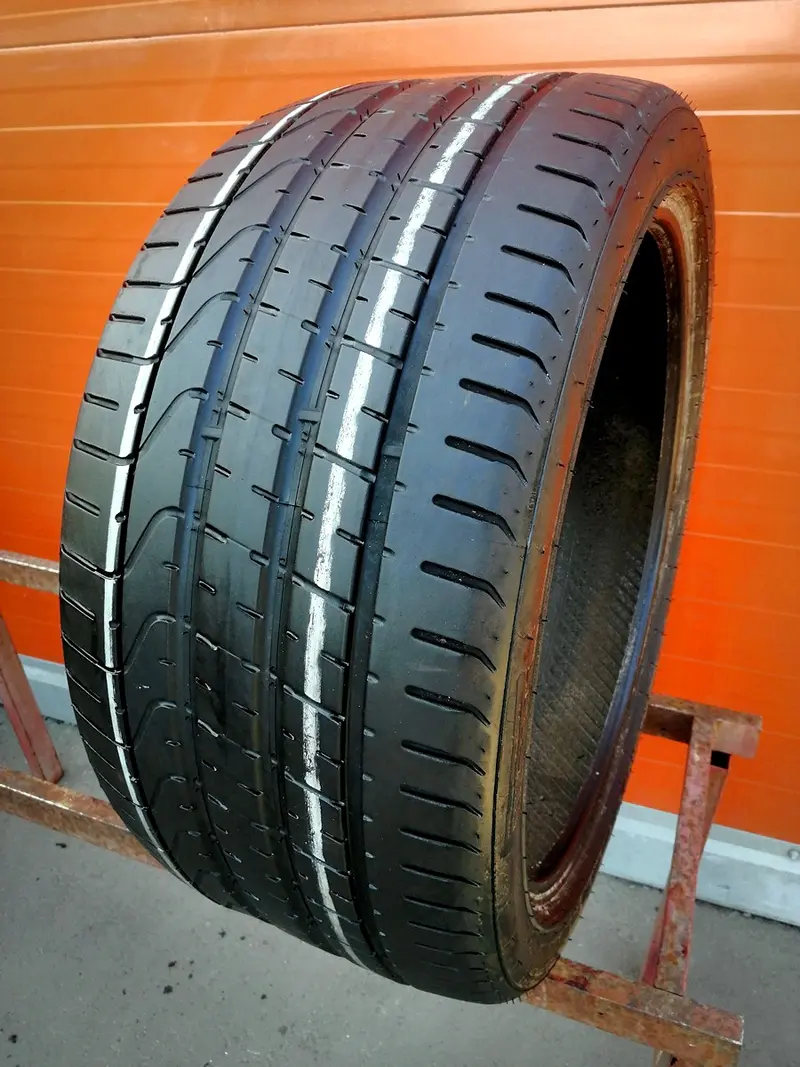 Б/у шина 295/35 R21 Pirelli P Zero