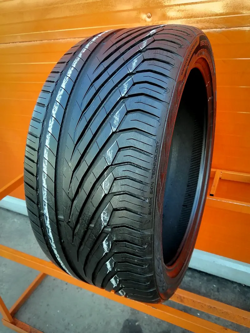 Б/у шина 295/35 R21 Uniroyal Rain Sport 3 SUV