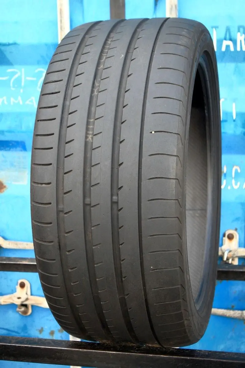 Б/у шина 295/35 R21 Yokohama Advan Sport V105