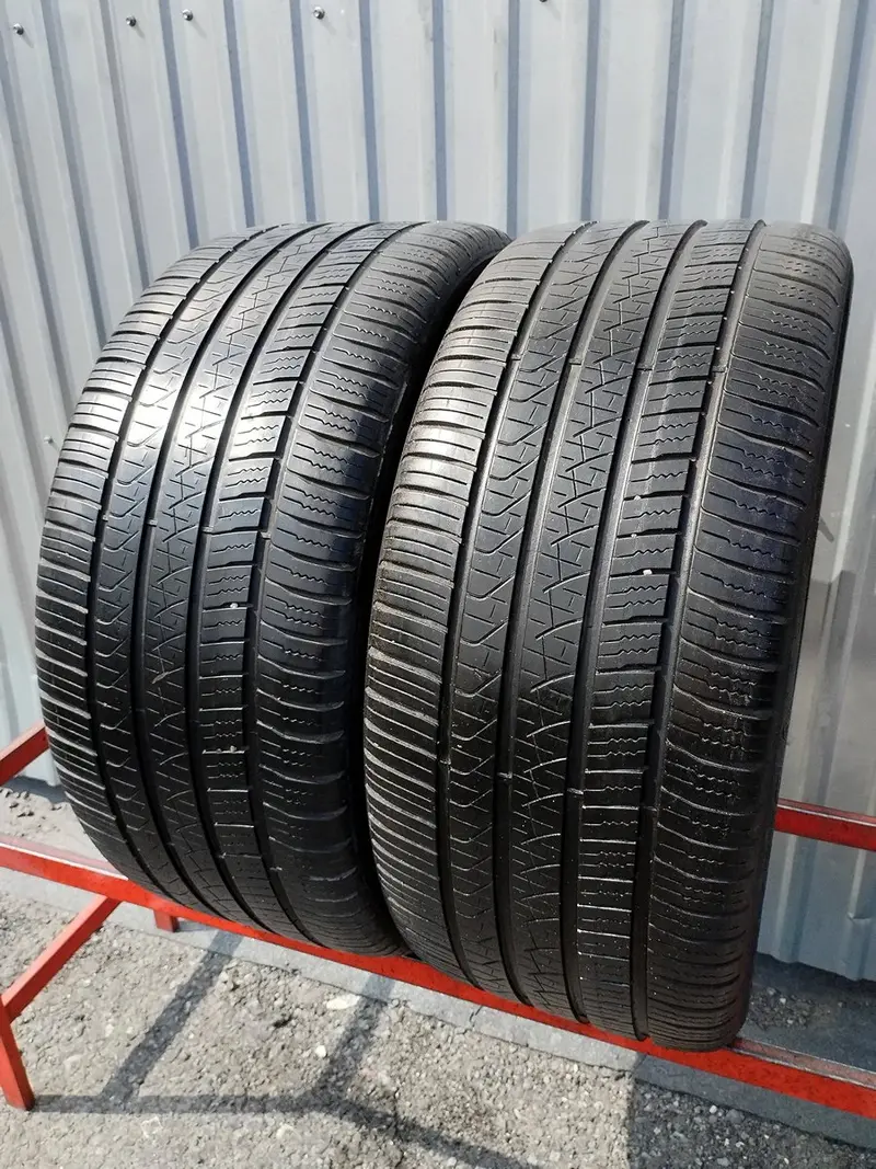 Пара б/у шин 295/35 R22 Pirelli Scorpion Zero All Season