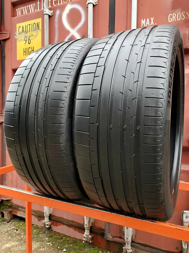 Пара б/у шин 295/35 R23 Continental SportContact 6