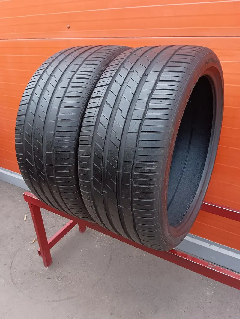 Пара б/у шин 295/35 R23 Hankook Ventus S1 Evo3 K127