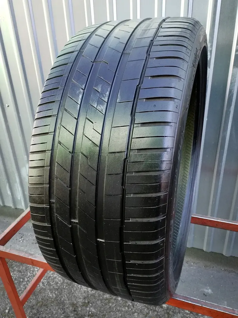 Б/у шина 295/35 R23 Hankook Ventus S1 Evo3 K127