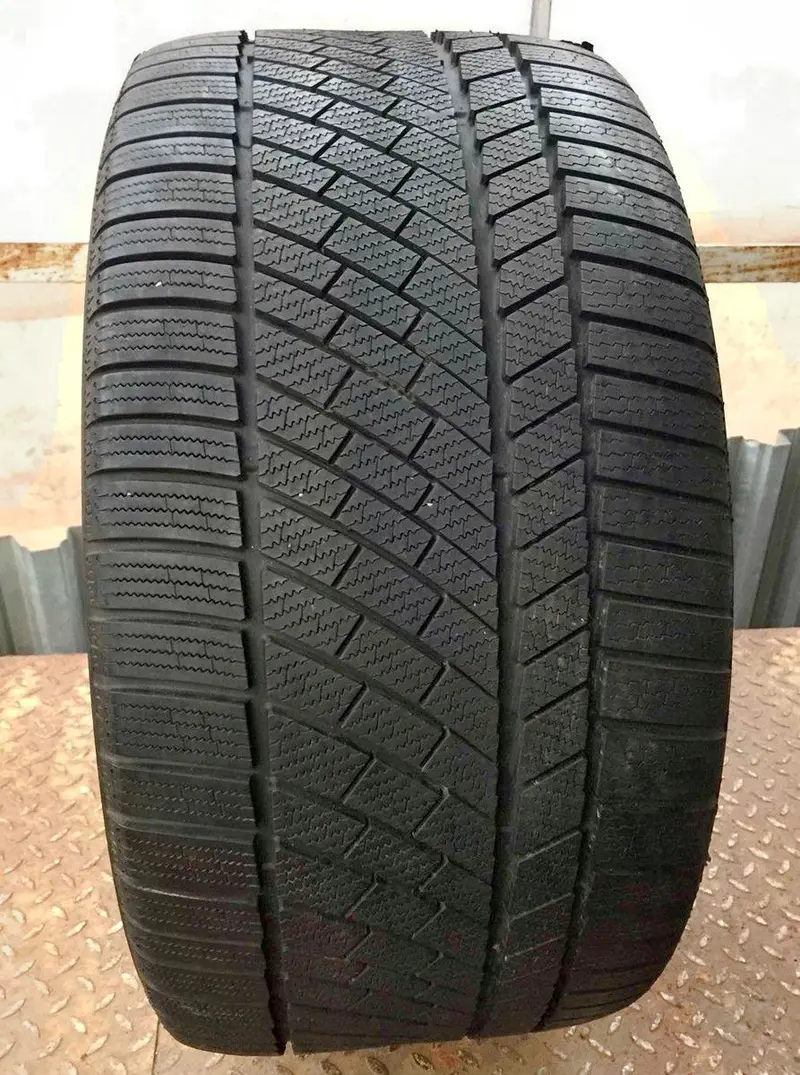 Б/у шина 295/40 R19 Continental ContiWinterContact TS 830 P