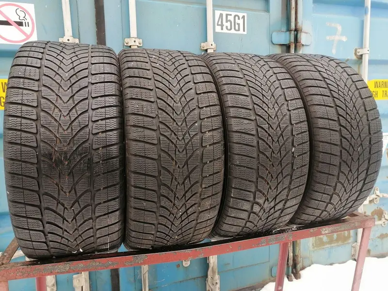 Комплект б/у шин 295/40 R20 Dunlop SP Winter Sport 4D