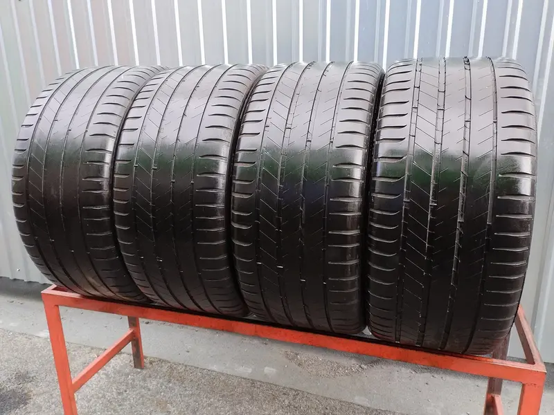 Комплект б/у шин 295/40 R20 Michelin Latitude Sport 3