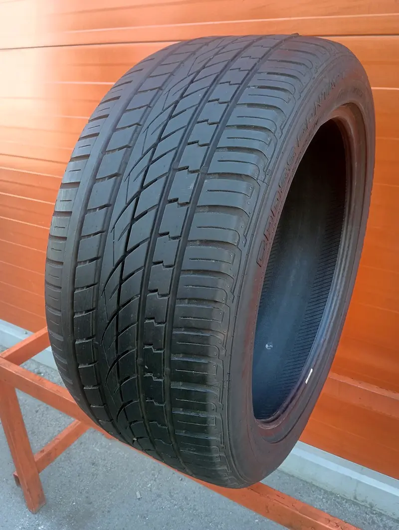 Б/у шина 295/40 R21 Continental ContiCrossContact UHP