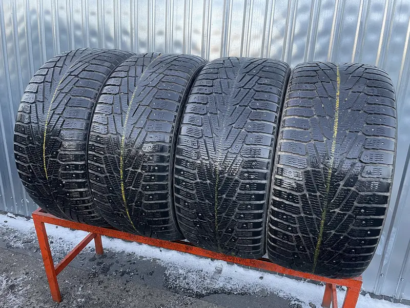 Комплект б/у шин 295/40 R21 Nokian Hakkapeliitta 7 SUV